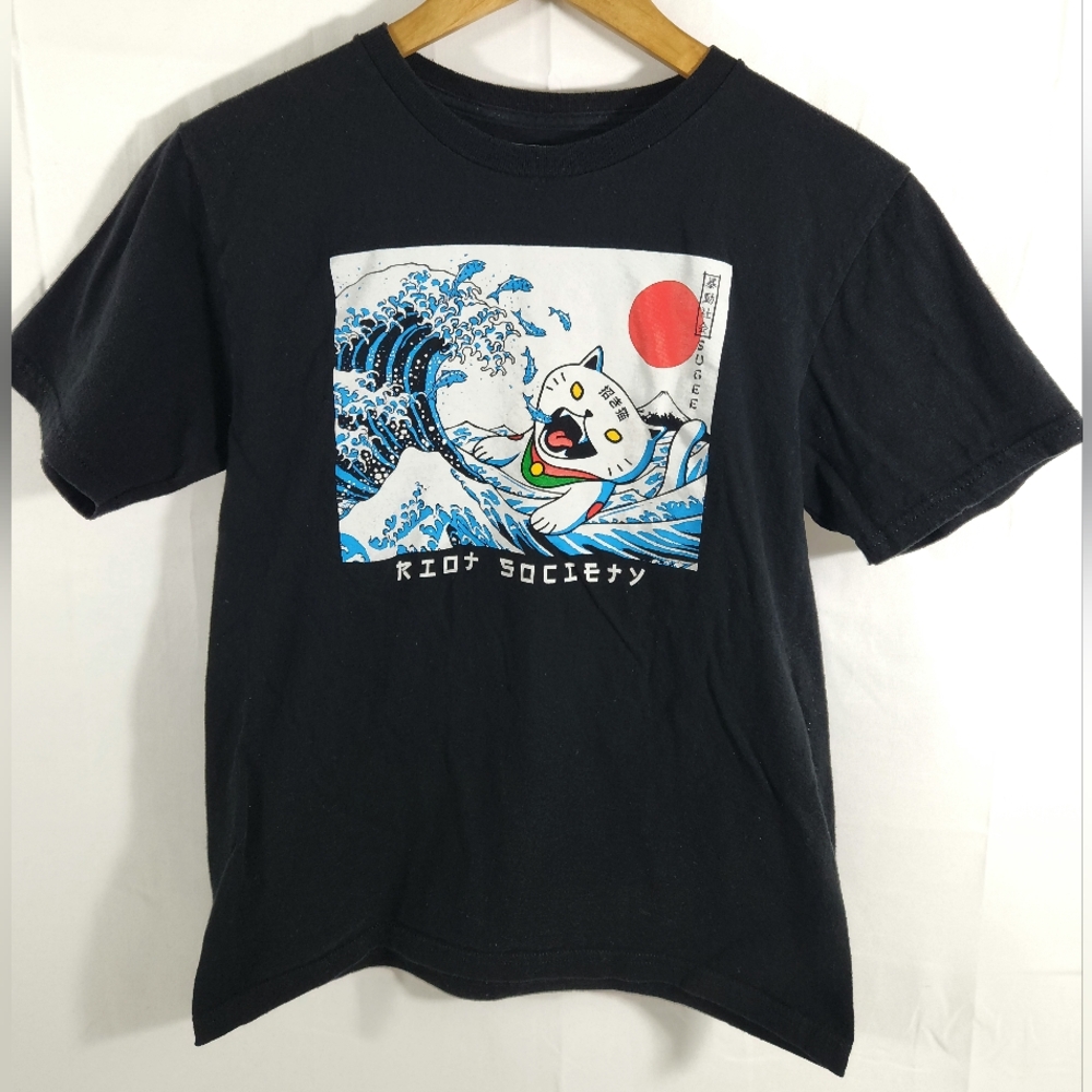 Riot Society Graphic T-Shirt Size L Great Wave Sugee Japan Cat